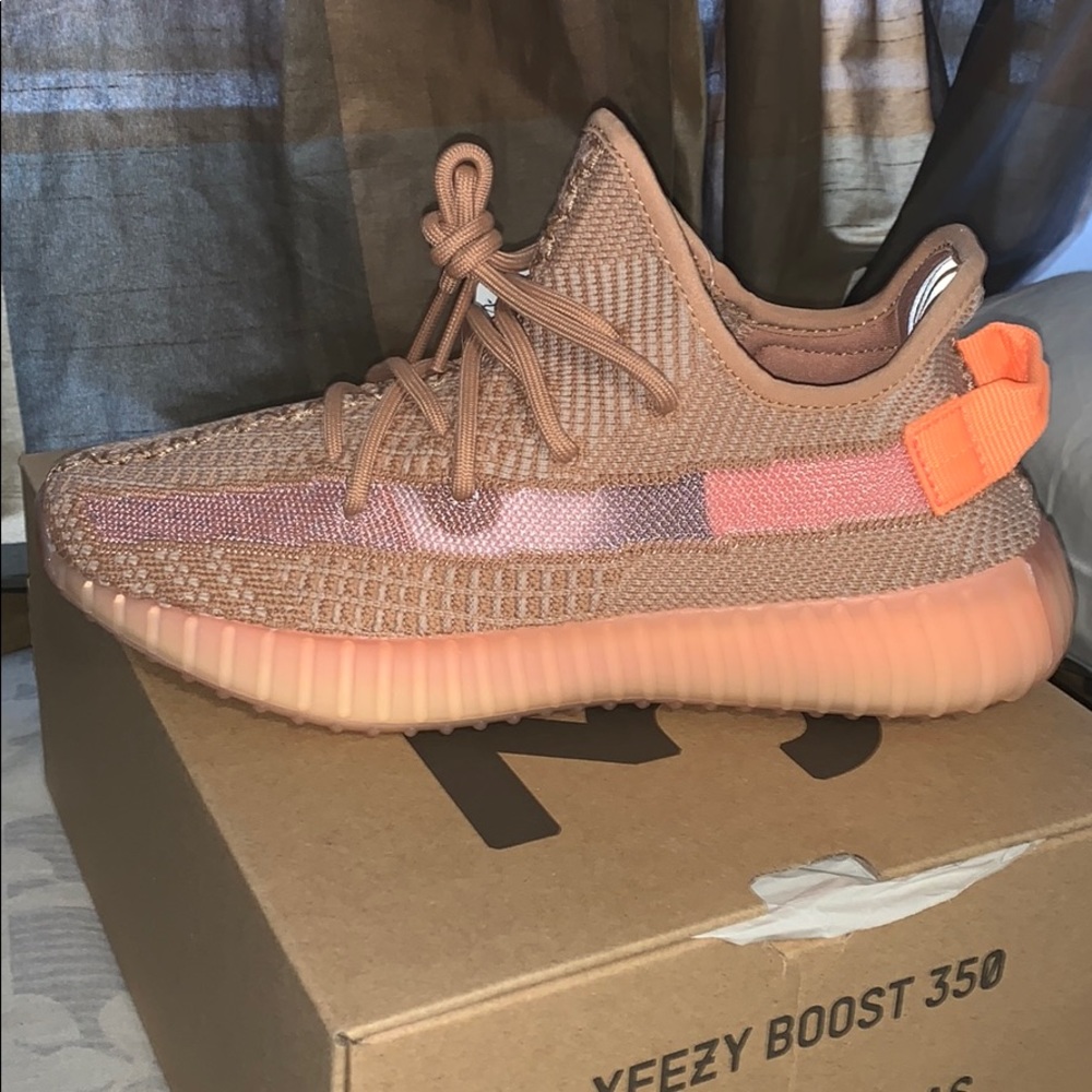 Yeezy Boost 350 Clay
